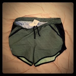 Under armour heat gear running shorts